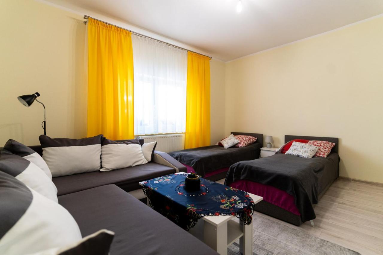 Gorskie Mieszkanie Apartment Stronie Śląskie Exterior foto